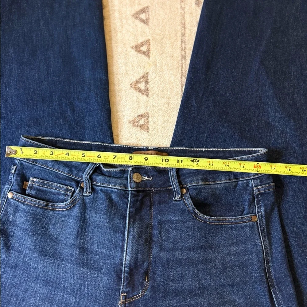 Judy Blue Wide Leg Jeans 15/32 - Picture 5 of 10